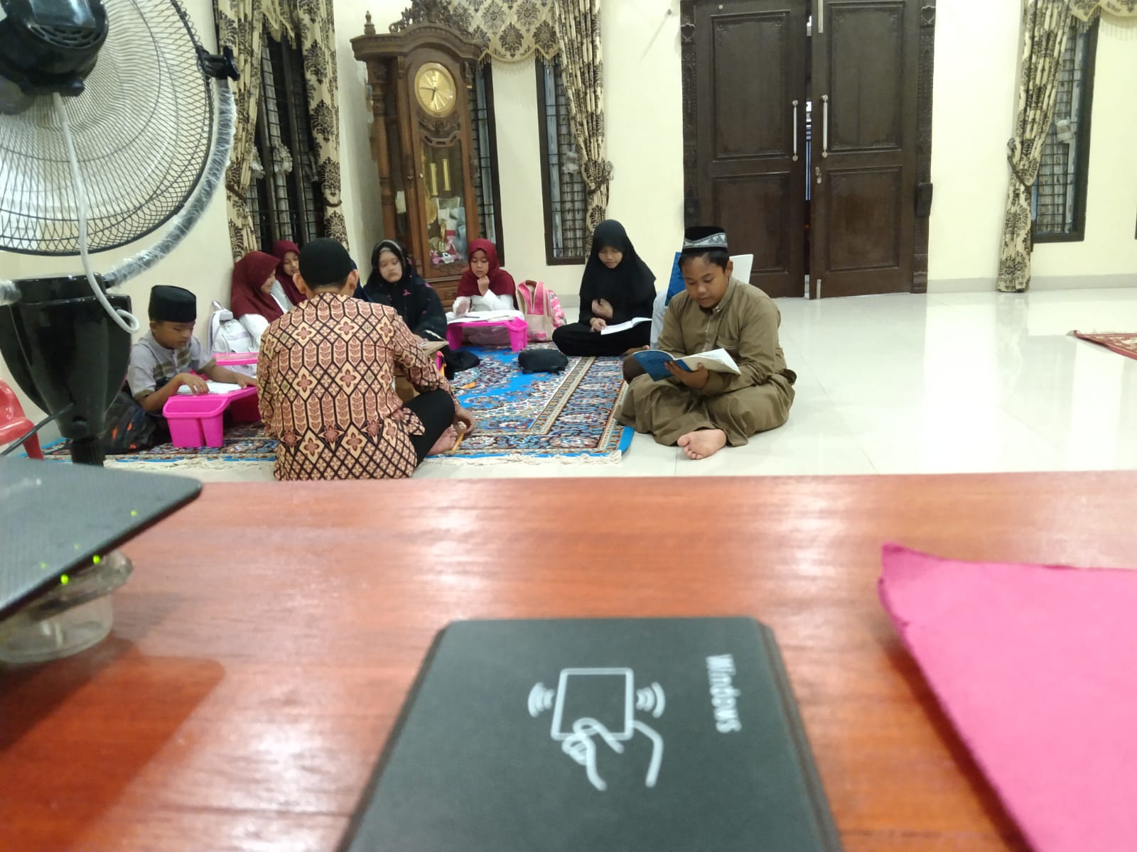 Belajar berama